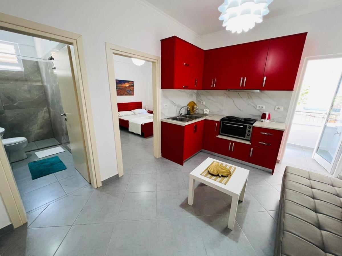 Terrace View Apartments Sarandë Buitenkant foto